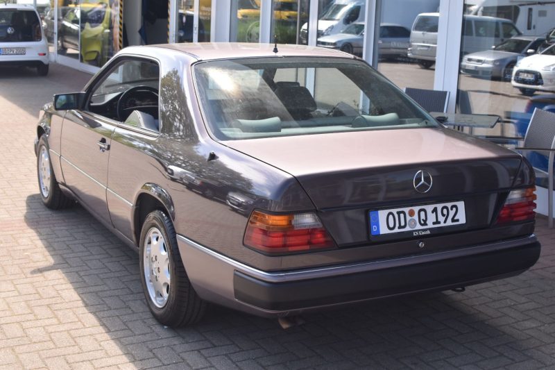 Mercedes 300CE-24V C124 Bornit Leder Grau Klima – Bild 2