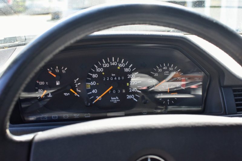 Mercedes 300CE-24V C124 Bornit Leder Grau Klima – Bild 8