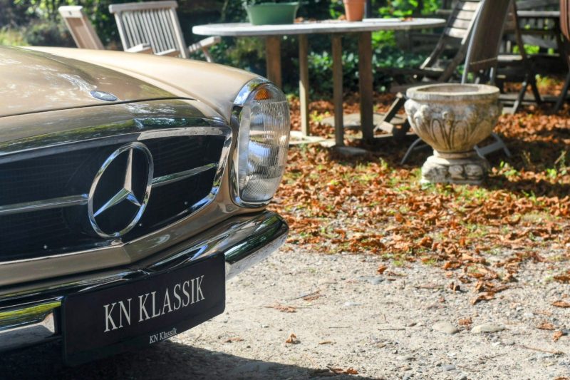 Mercedes 280SL W113 Pagode Sandbeigemetallic – Bild 6