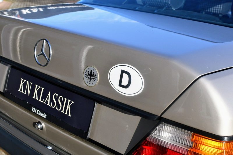 Mercedes 400E Rauchsilber Stoff Karo 86.000km DE Fahrzeug – Bild 7