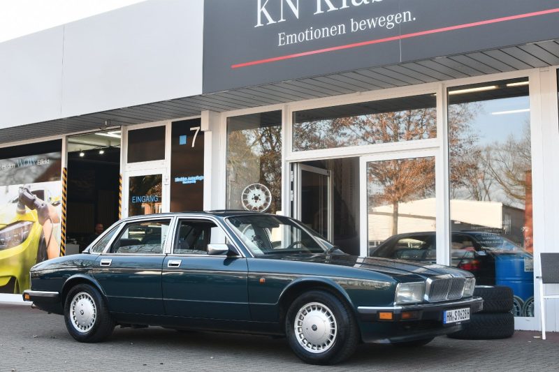 Jaguar XJ40 4.0 Sovereign Kingfisher Metallic Leder Grau aus erster Hand