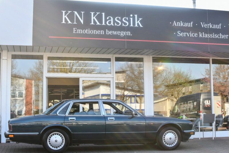 Jaguar XJ40 4.0 Sovereign Kingfisher Metallic Leder Grau aus erster Hand – Bild 2