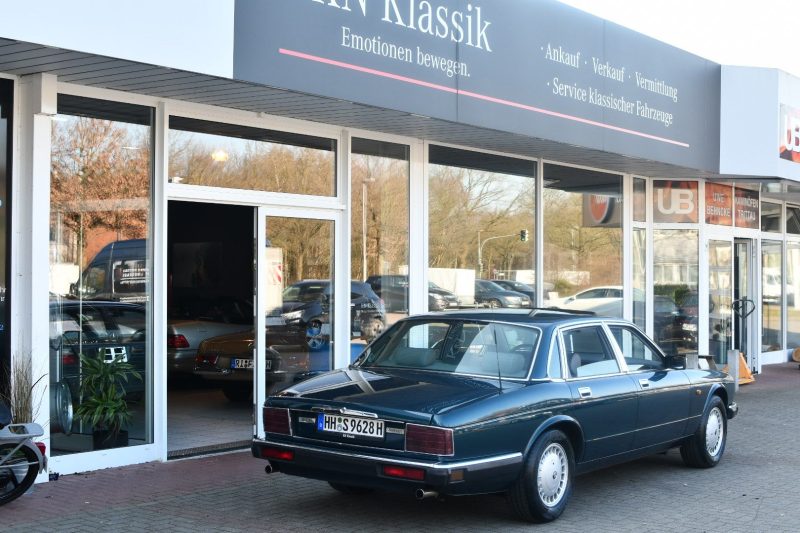 Jaguar XJ40 4.0 Sovereign Kingfisher Metallic Leder Grau aus erster Hand – Bild 4