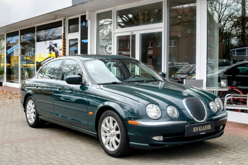 Jaguar S-Type 3.0 Handschalter British Racing Green – Bild 8