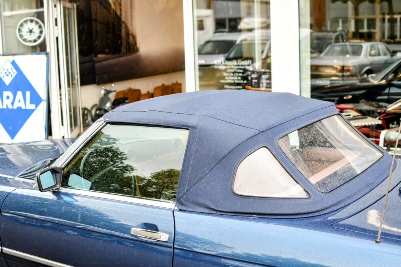 Mercedes 560SL R107 Nautikblau Leder Dattel Erstlack – Bild 4