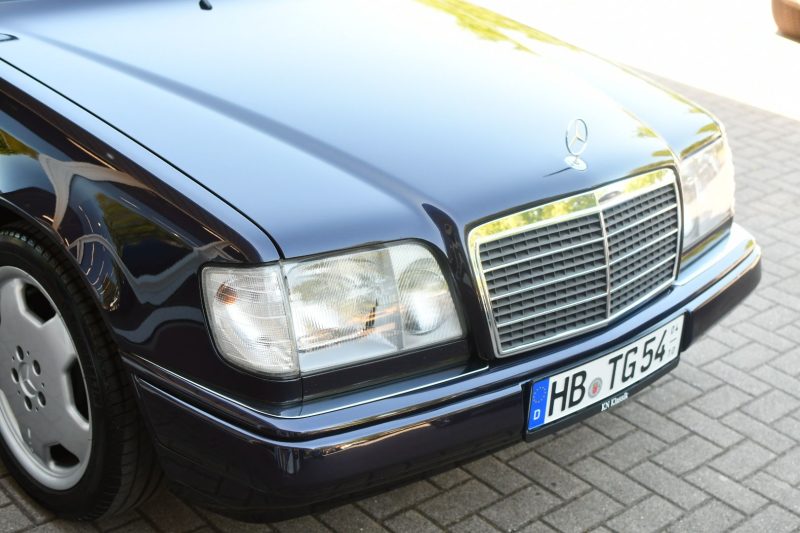 Mercedes E200 Final Edition Cabrio Violan 78.000km – Bild 4