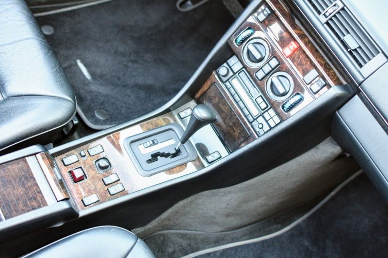 Mercedes E200 Final Edition Cabrio Violan 78.000km – Bild 7