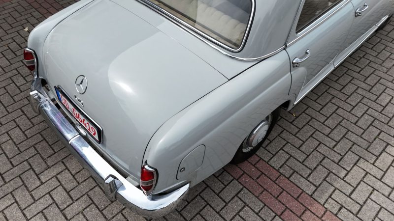 Mercedes 190B W121 Ponton Faltdach – Bild 7