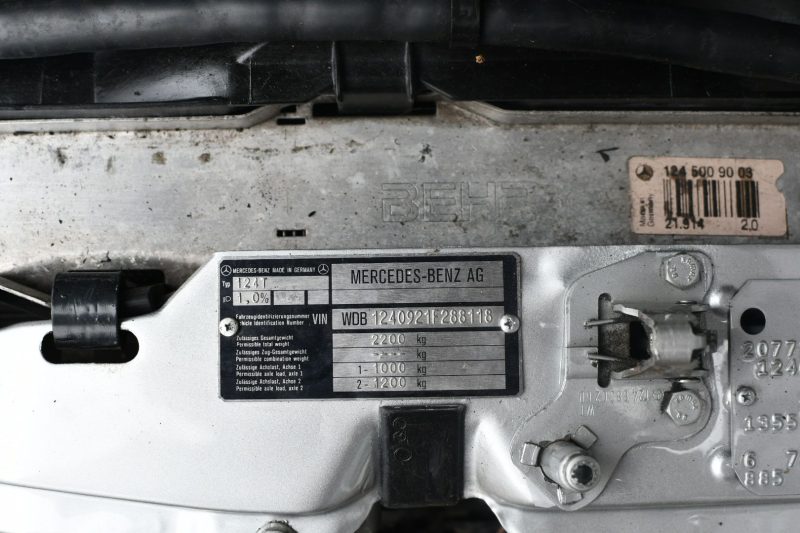 Mercedes E36T AMG S124 Brilliantsilber Leder Schwarz DE Auslieferung Code 957 – Bild 14
