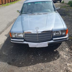 Mercedes W116 6.9L 930 Silberblau