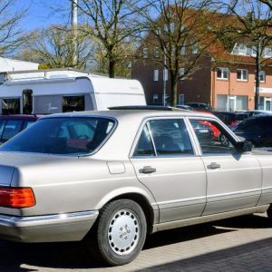 Mercedes 300SE W126 Rauchsilber Leder SHZ EHSD EFH