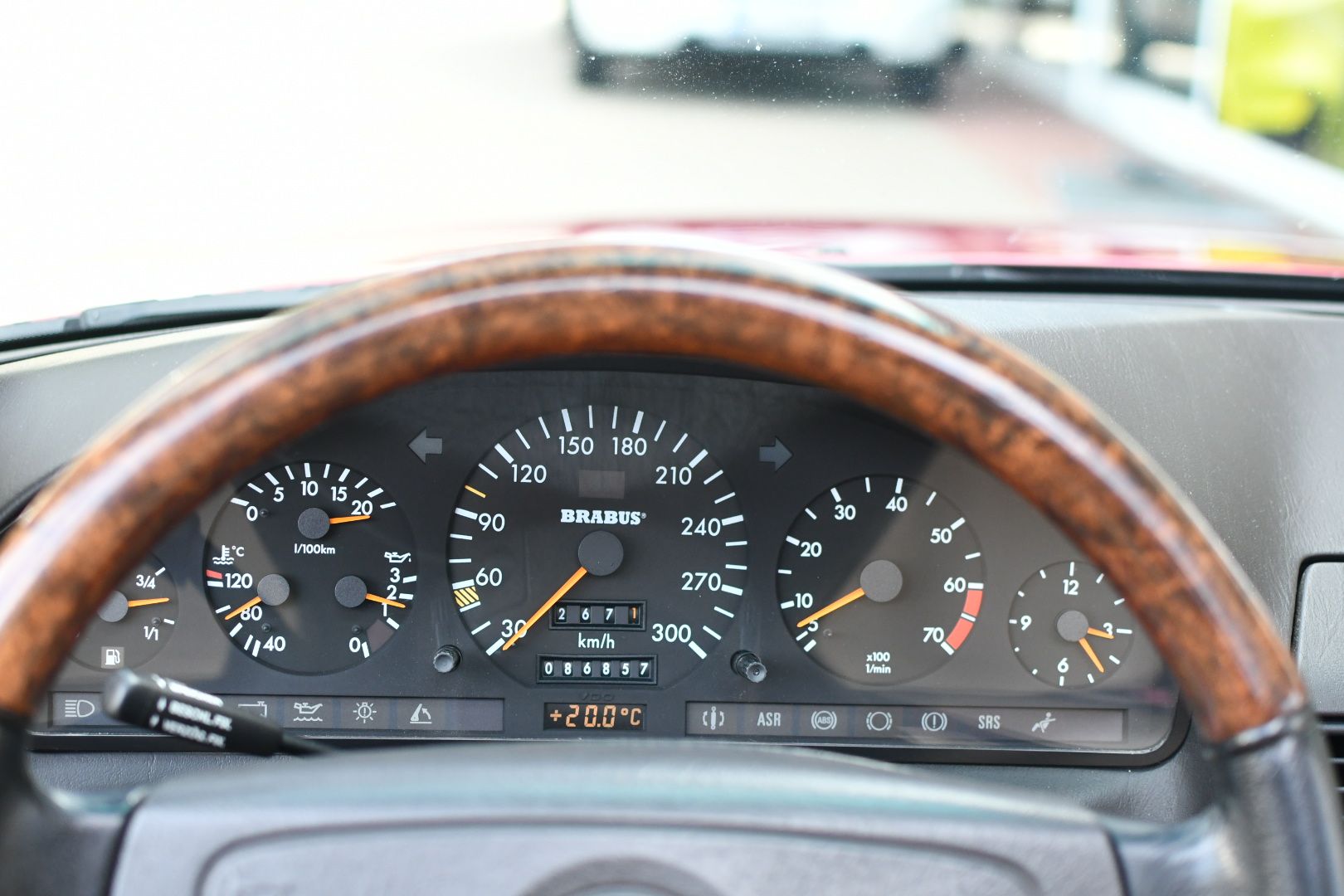 Mercedes 500SL 6.0 Brabus 86.000km Erstlack ADS – Bild 11