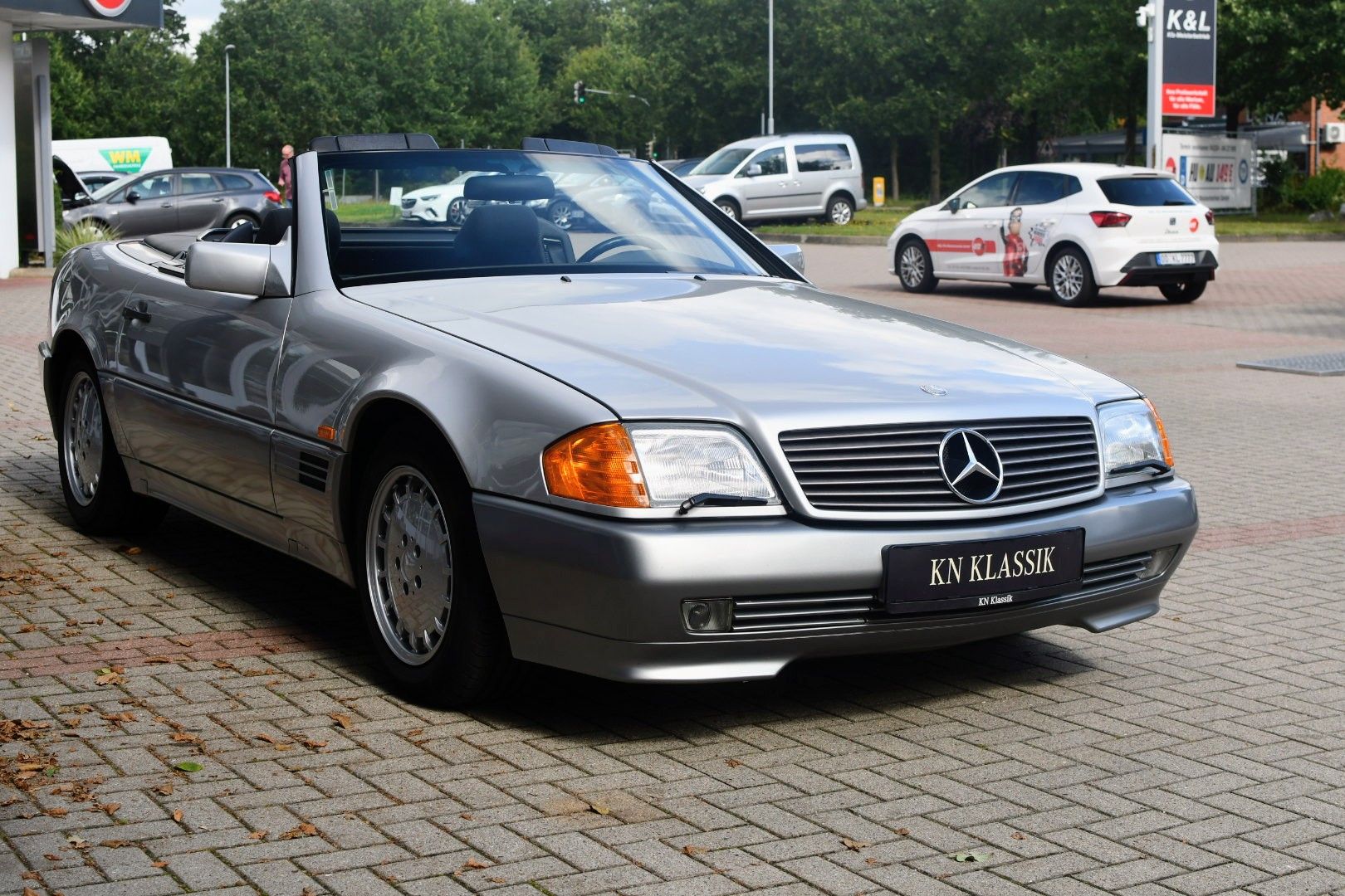 Mercedes 500SL Brilliantsilber Stoff KARO 40.500km – Bild 7