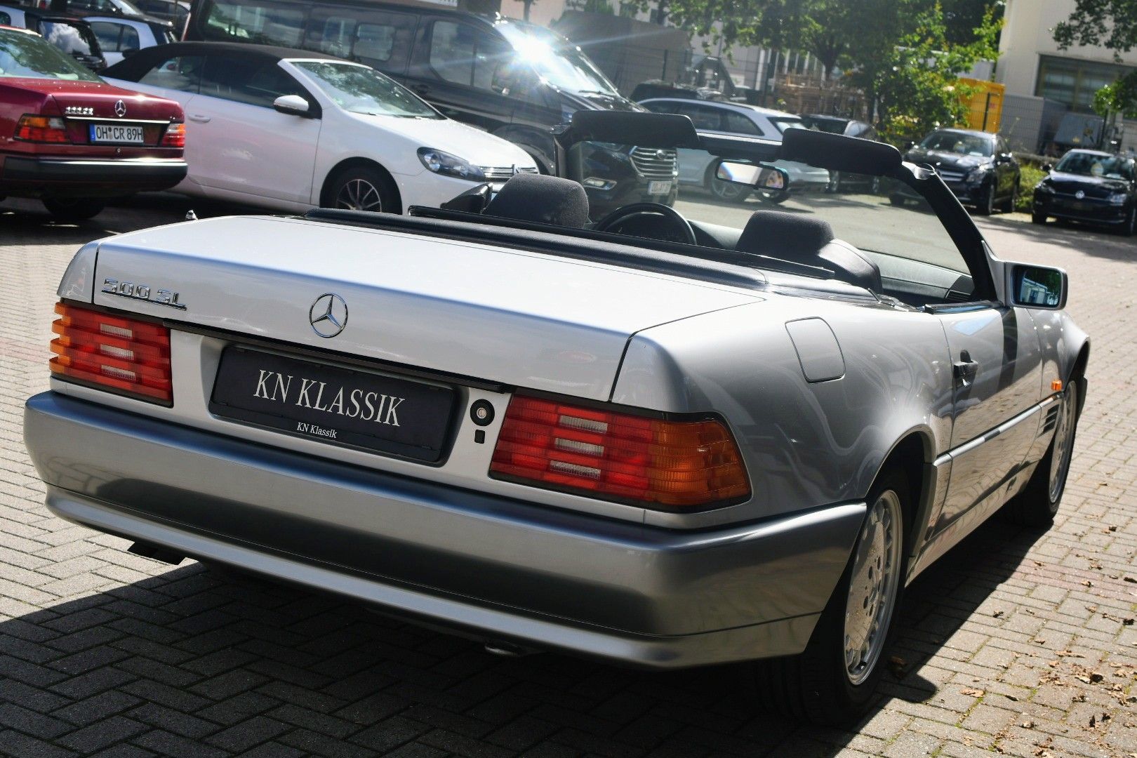 Mercedes 500SL Brilliantsilber Stoff KARO 40.500km – Bild 3