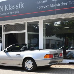 Mercedes 500SL Brilliantsilber Stoff KARO 40.500km
